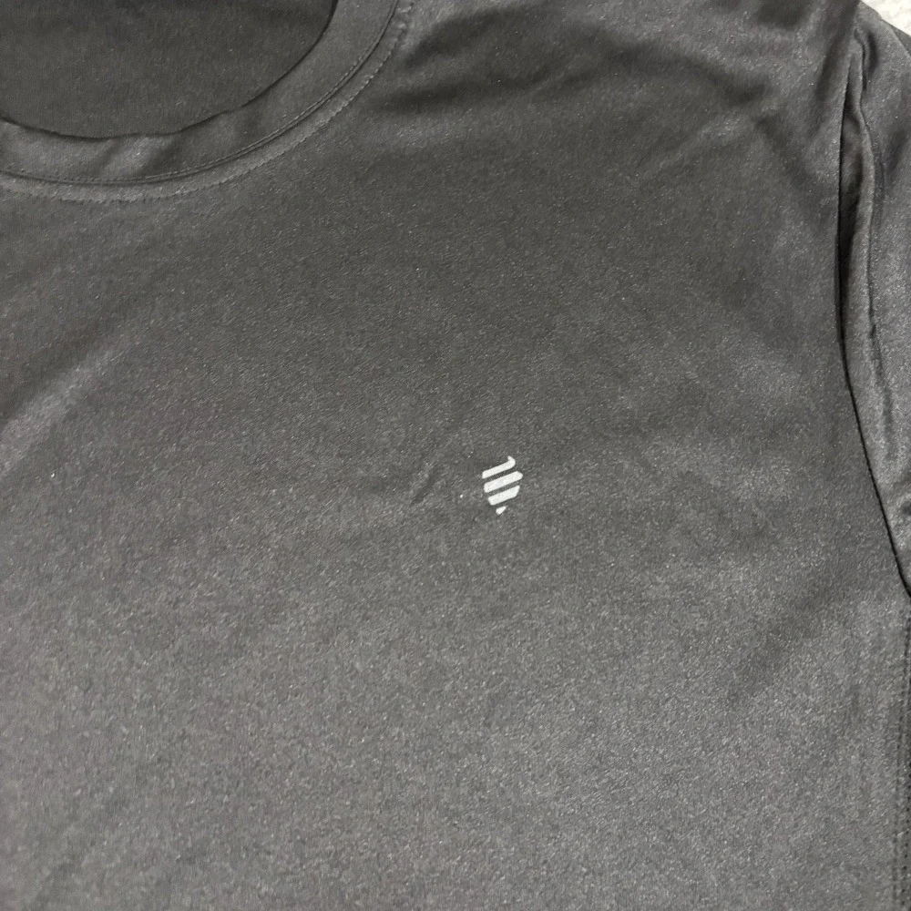 Barber Strong The Barber Tech Tee Mens XXLHair Repellent Ultra Lightweight Black